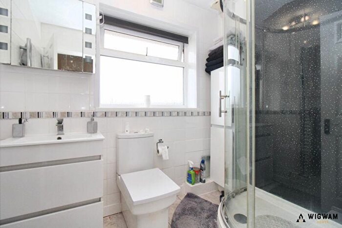 3 Bedroom Terraced House For Sale In Standage Road, Thorngumbald, HU12