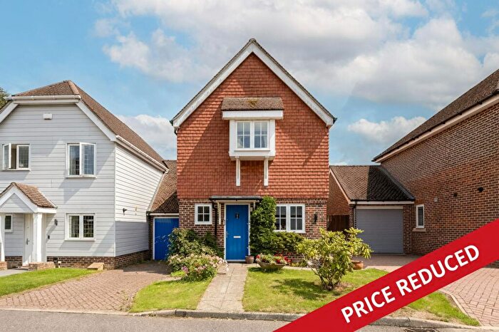 3 Bedroom Detached House For Sale In Allington Place, Newick, BN8