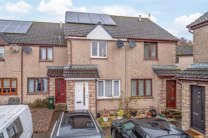 2 Bedroom Terraced House For Sale In Sandport Close, Kinross, KY13