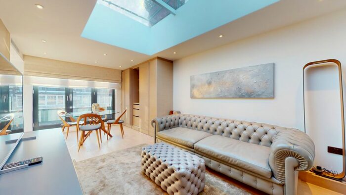 3 Bedroom Flat To Rent In Maddox Street, London, W1S