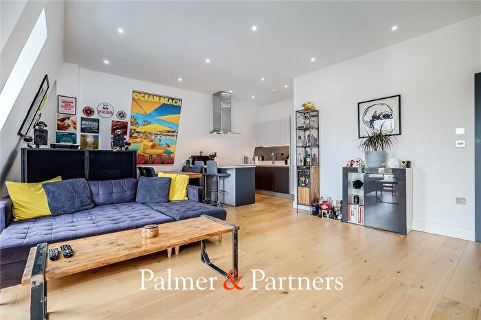 2 Bedroom Penthouse For Sale In Rainsford Road, Chelmsford, Essex, CM1