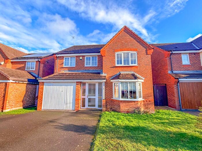 4 Bedroom Detached House For Sale In Coombe Drive, Nuneaton, CV10