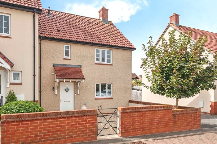 3 Bedroom End Terrace House For Sale In Greenfield Road, Watchet, TA23