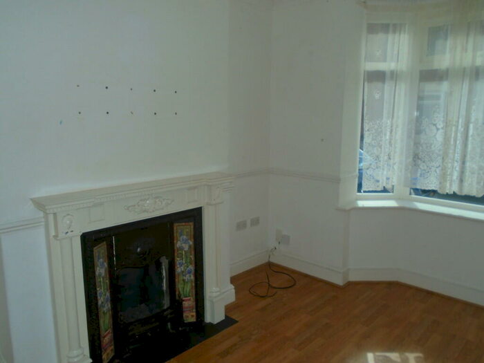 2 Bedroom Terraced House To Rent In Somerset Road, Hyde Park, DN1