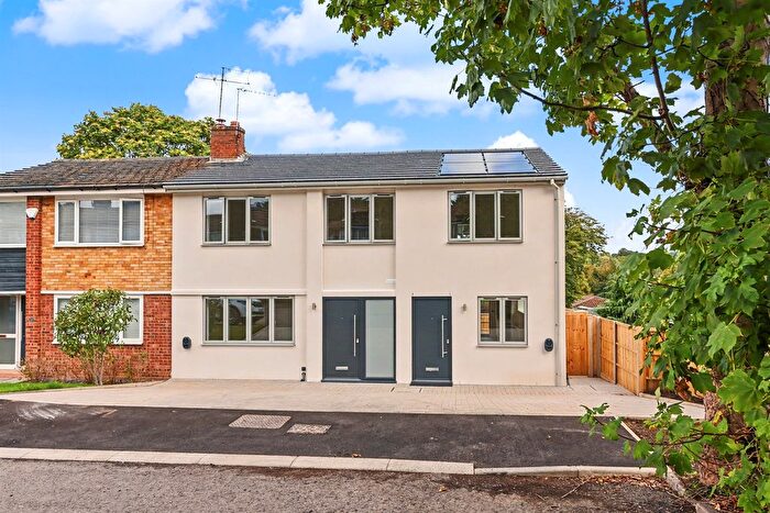 3 Bedroom Terraced House For Sale In Coombe Gardens, Berkhamsted, HP4