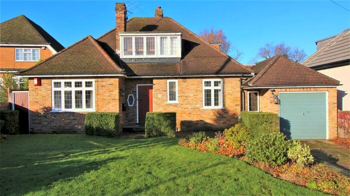 3 Bedroom Detached House To Rent In Links Drive, Radlett, Hertfordshire, WD7