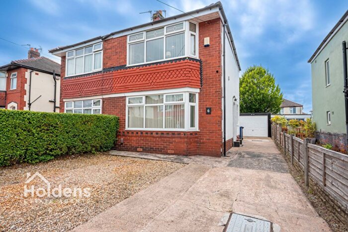 2 Bedroom Semi-Detached House For Sale In Conway Avenue, Penwortham, PR1