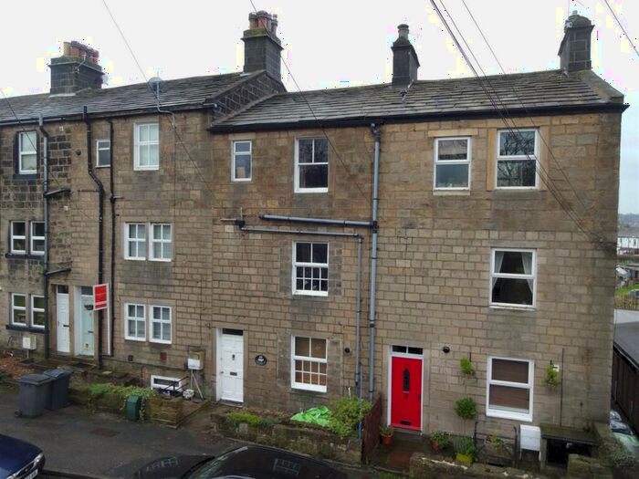 1 Bedroom Terraced House To Rent In Parkside, Horsforth, Leeds, West Yorkshire, Uk, LS18