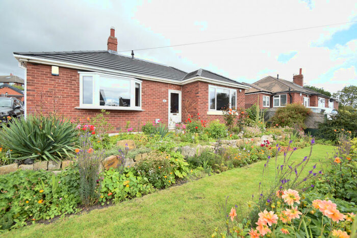 3 Bedroom Detached House To Rent In Whitehouse Crescent, Great Preston, LS26