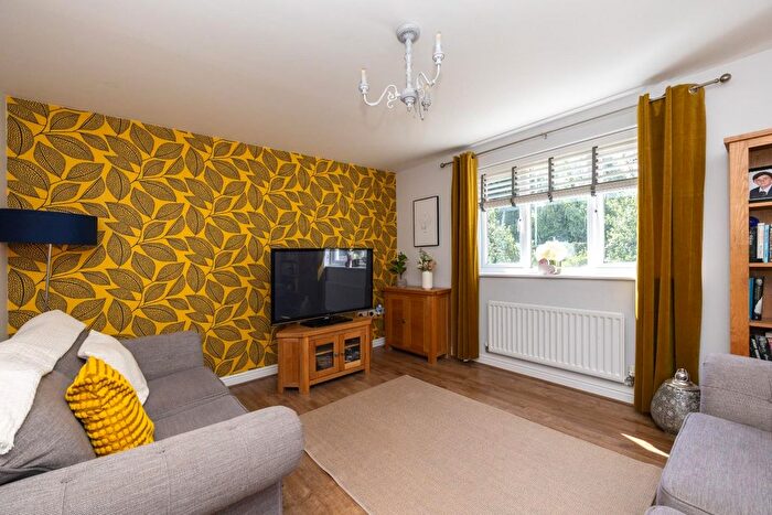 3 Bedroom End Of Terrace House For Sale In Lancaster Close, Hamstreet, Ashford, TN26