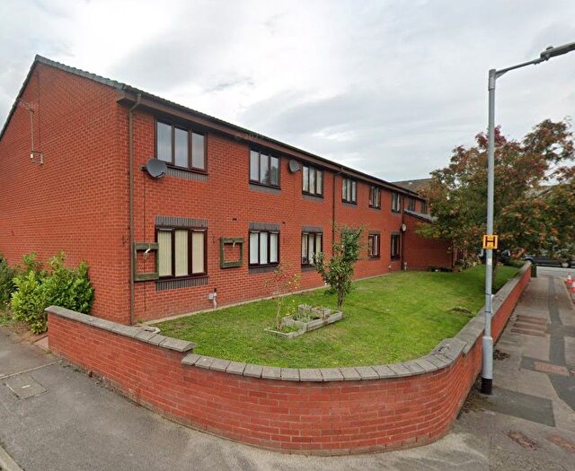 1 Bedroom Flat To Rent In Meadowcroft Mews, Leeds, LS9