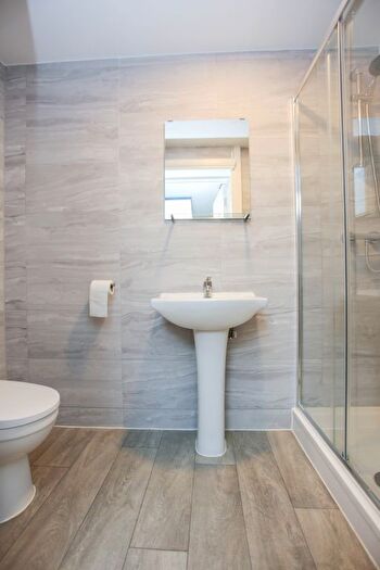 1 Bedroom Studio To Rent In King Street, Luton, Bedfordshire, LU1