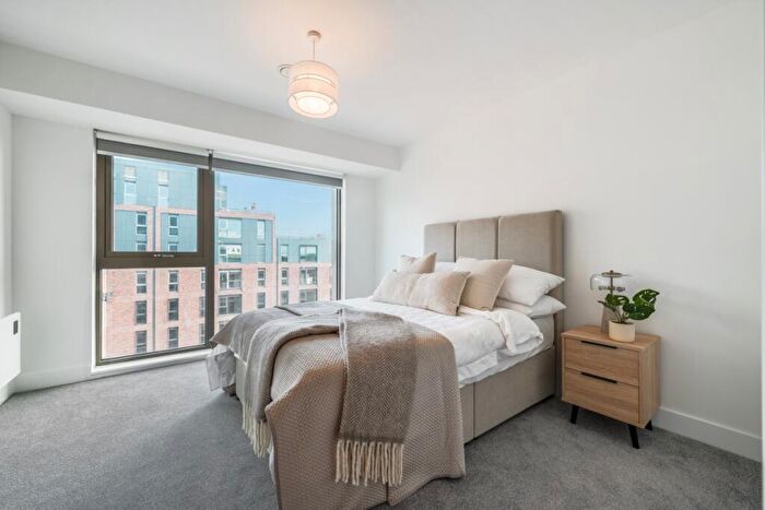 3 Bedroom Town House To Rent In Cattle Market Road Peterborough, PE1