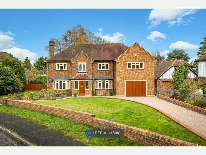 6 Bedroom Detached House To Rent In The Crescent, Tunbridge Wells, TN4