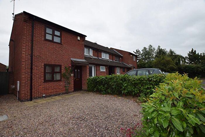 2 Bedroom Town House To Rent In Alts Nook Way, Shardlow, Derby, Derbyshire, DE72