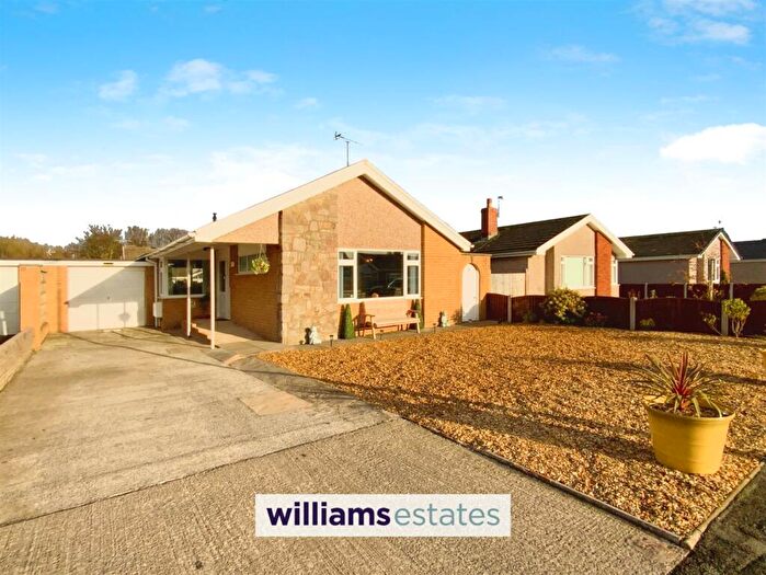 2 Bedroom Detached Bungalow For Sale In Conwy Avenue, Rhuddlan, Rhyl, LL18