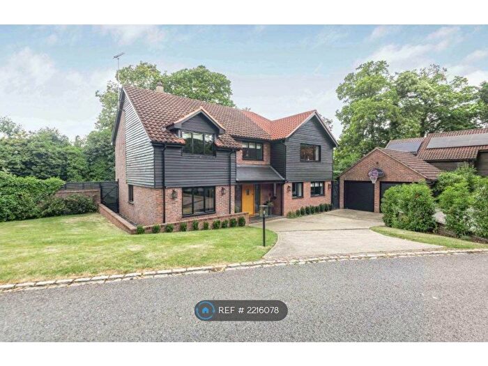 5 Bedroom Detached House To Rent In Geffers Ride, Ascot, SL5