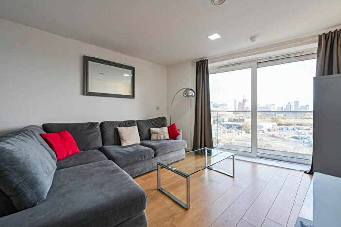 1 Bedroom Flat To Rent In Altius Apartments, Bow, E3