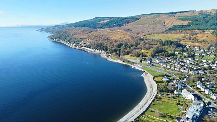 3 Bedroom Flat For Sale In Remony, Glenmorag Crescent, Dunoon, PA23