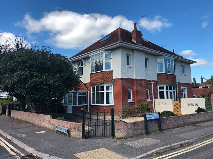 8 Bedroom Detached House For Sale In Investment Opportunity In Fernside Road, Bournemouth, BH9