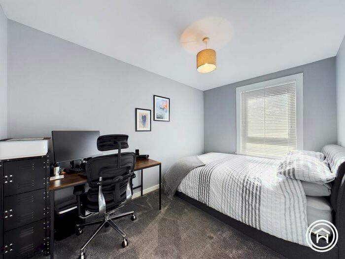 3 Bedroom End Of Terrace House For Sale In Larchgrove Avenue, Springboig, Glasgow, G32
