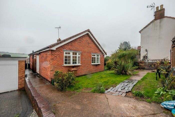 2 Bedroom Detached Bungalow To Rent In Trinity Crescent, Lambley, Nottingham, NG4
