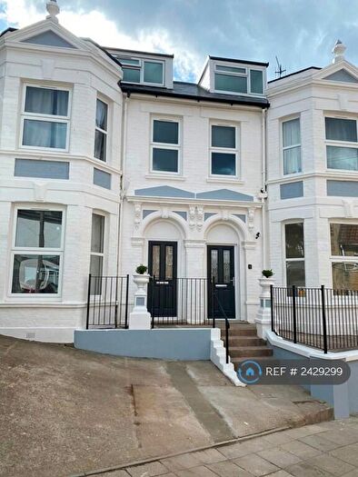 Studio To Rent In Tregonwell Road, Bournemouth, BH2