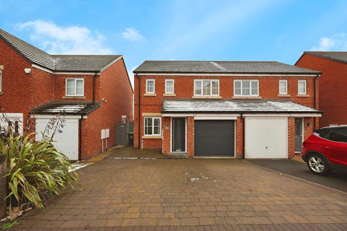 3 Bedroom House To Rent In Adams Court, Shildon, DL4