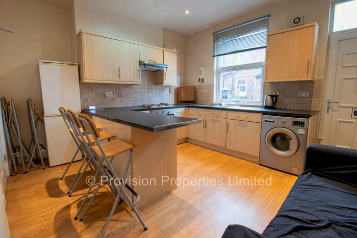 5 Bedroom Terraced House To Rent In Ashville Terrace, Hyde Park, Leeds, LS6