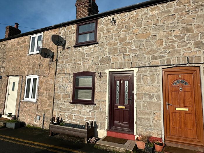 2 Bedroom Cottage To Rent In Church Street, Rhuddlan, LL18