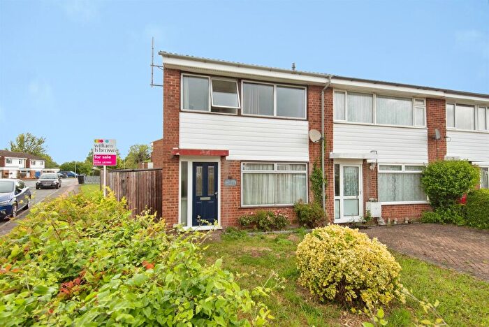 3 Bedroom End Of Terrace House For Sale In Eliot Road, Royston, SG8