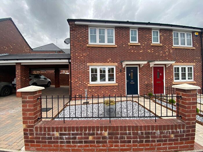 3 Bedroom Property To Rent In Middlepark Road, Dudley, DY1