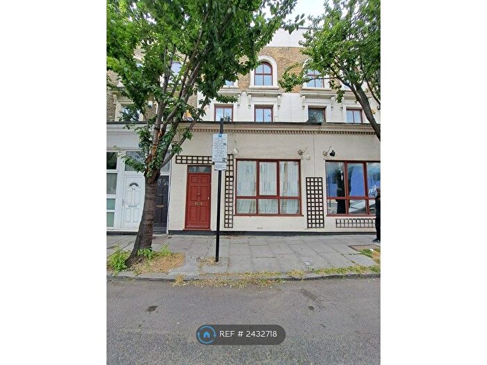 5 Bedroom Terraced House To Rent In Isledon Road, London, N7