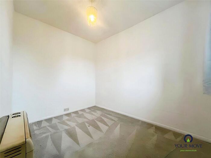 2 Bedroom Bungalow To Rent In Manor Way, Elmer, Bognor Regis, West Sussex, PO22