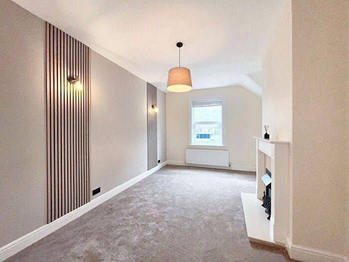 2 Bedroom Flat To Rent In Foots Cray High Street, Sidcup, DA14