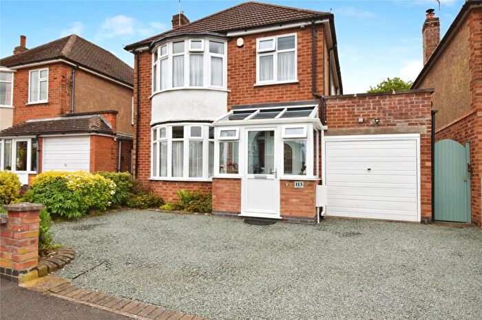 3 Bedroom Detached House For Sale In Mere Road, Wigston, Leicestershire, LE18