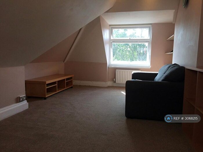 1 Bedroom Flat To Rent In Portchester Road, Bournemouth, BH8