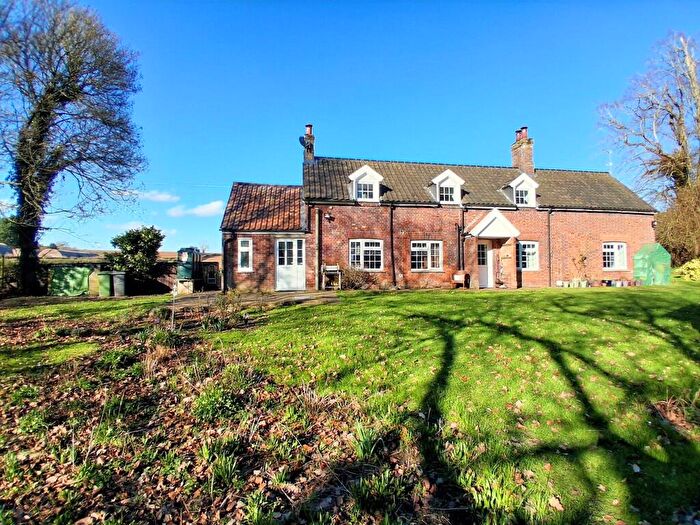 3 Bedroom Detached House To Rent In West Lexham, PE32