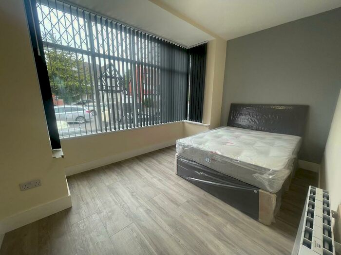 2 Bedroom Apartment To Rent In Sandon Road, Edgbaston, Birmingham, B17