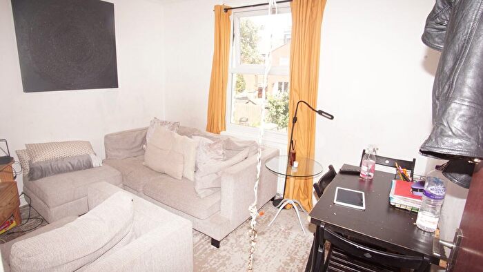3 Bedroom Maisonette To Rent In Larch Road, London, NW2