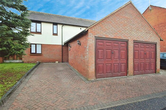 4 Bedroom Detached House For Sale In Crouch Beck, South Woodham Ferrers, Chelmsford, Essex, CM3