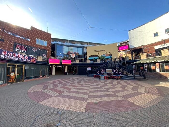 2 Bedroom Apartment To Rent In The Arcadian, Hurst Street, Birmingham, B5