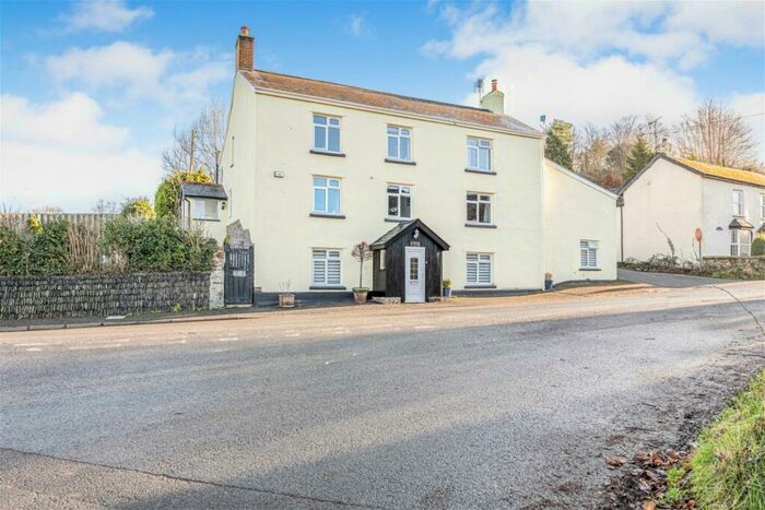 6 Bedroom Detached House For Sale In Alswear, South Molton, North Devon, EX36