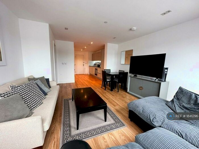 1 Bedroom Flat To Rent In Fairfield Road, Brentwood, CM14