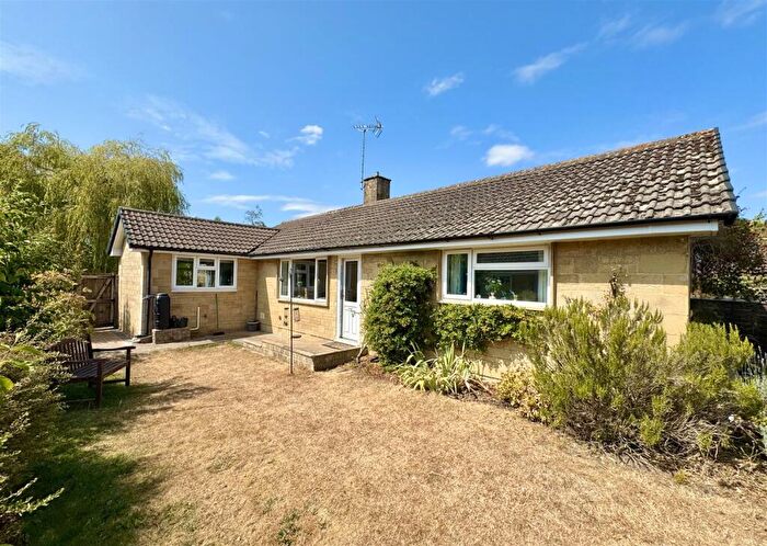 3 Bedroom Bungalow For Sale In Cirencester, GL7
