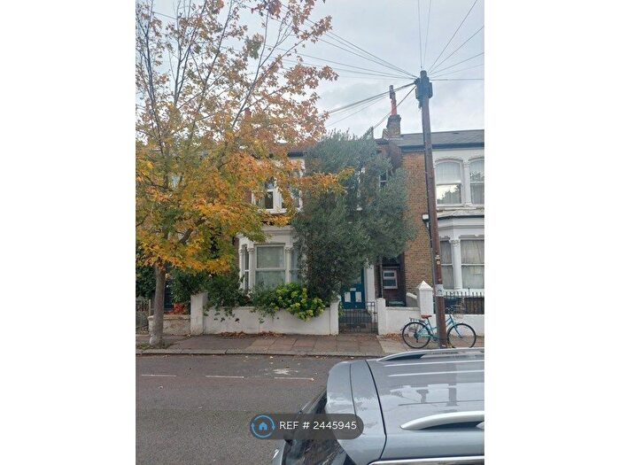 5 Bedroom Semi Detached House To Rent In Winslade Road, London, SW2