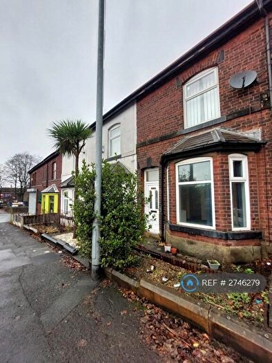 2 Bedroom Terraced House To Rent In Rochdale Old Road, Bury, BL9