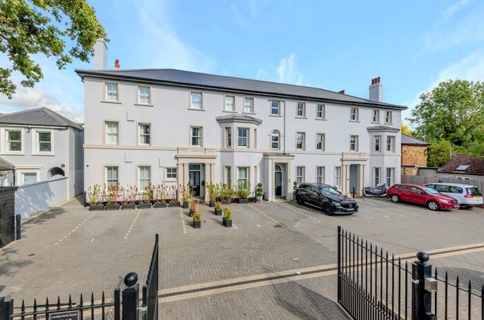 2 Bedroom Flat To Rent In Bromley Common Bromley, BR2