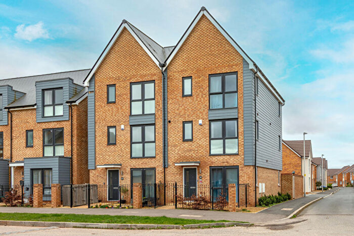 4 Bedroom Semi-Detached House For Sale In Cowleaze Path, Banwell, BS29