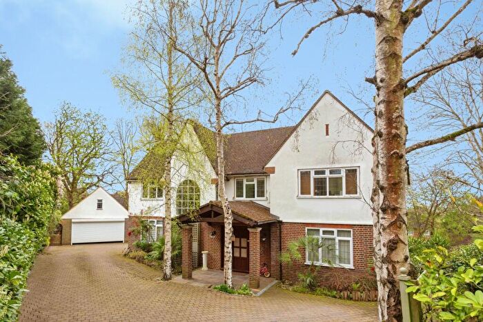 4 Bedroom Detached House For Sale In Penketh Drive, Harrow, HA1